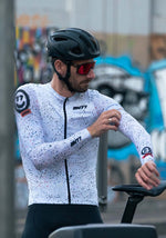 Smile 77 White Arm-Warmers